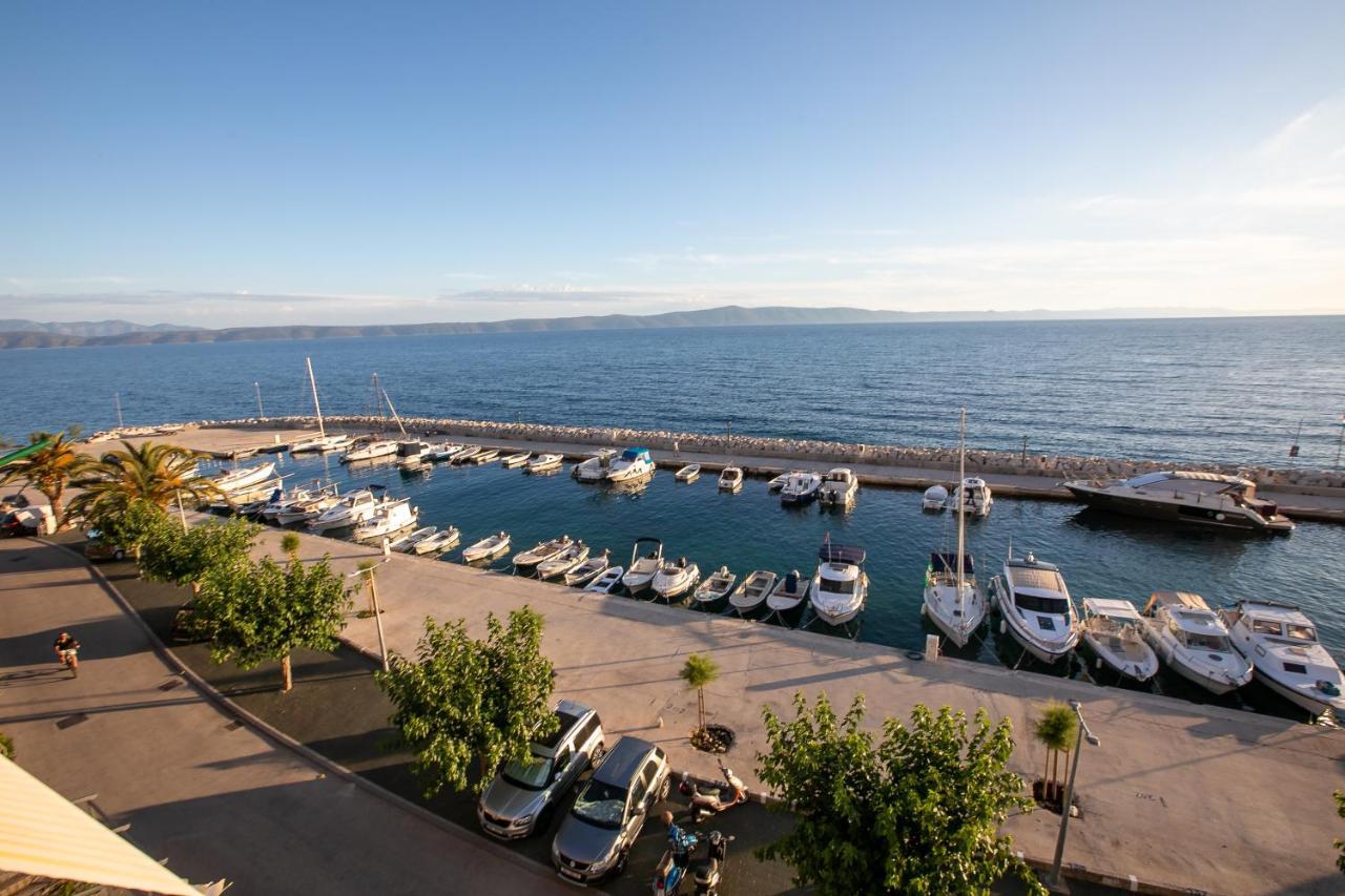 Apartment By The Sea Podgora Extérieur photo