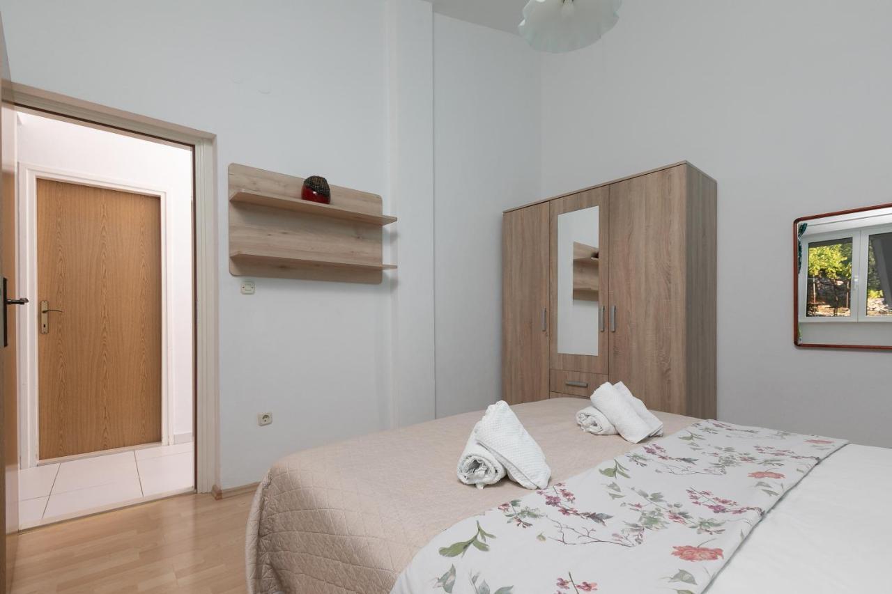 Apartment By The Sea Podgora Extérieur photo